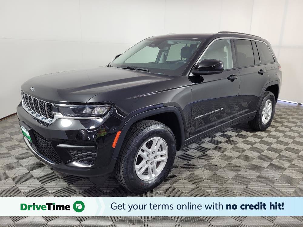 Used 2023 Jeep Grand Cherokee Laredo