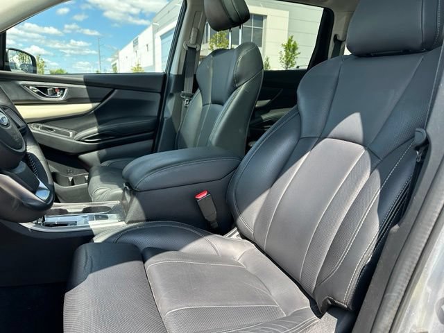 Used 2022 Subaru Ascent Limited w/ Technology Package AWD/4WD image 18