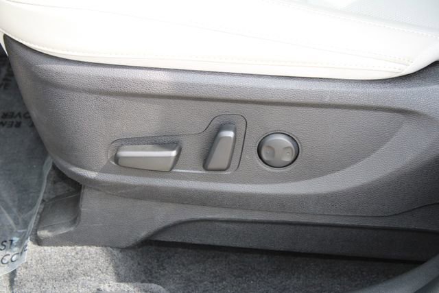 Used 2025 Kia Telluride S FWD image 34
