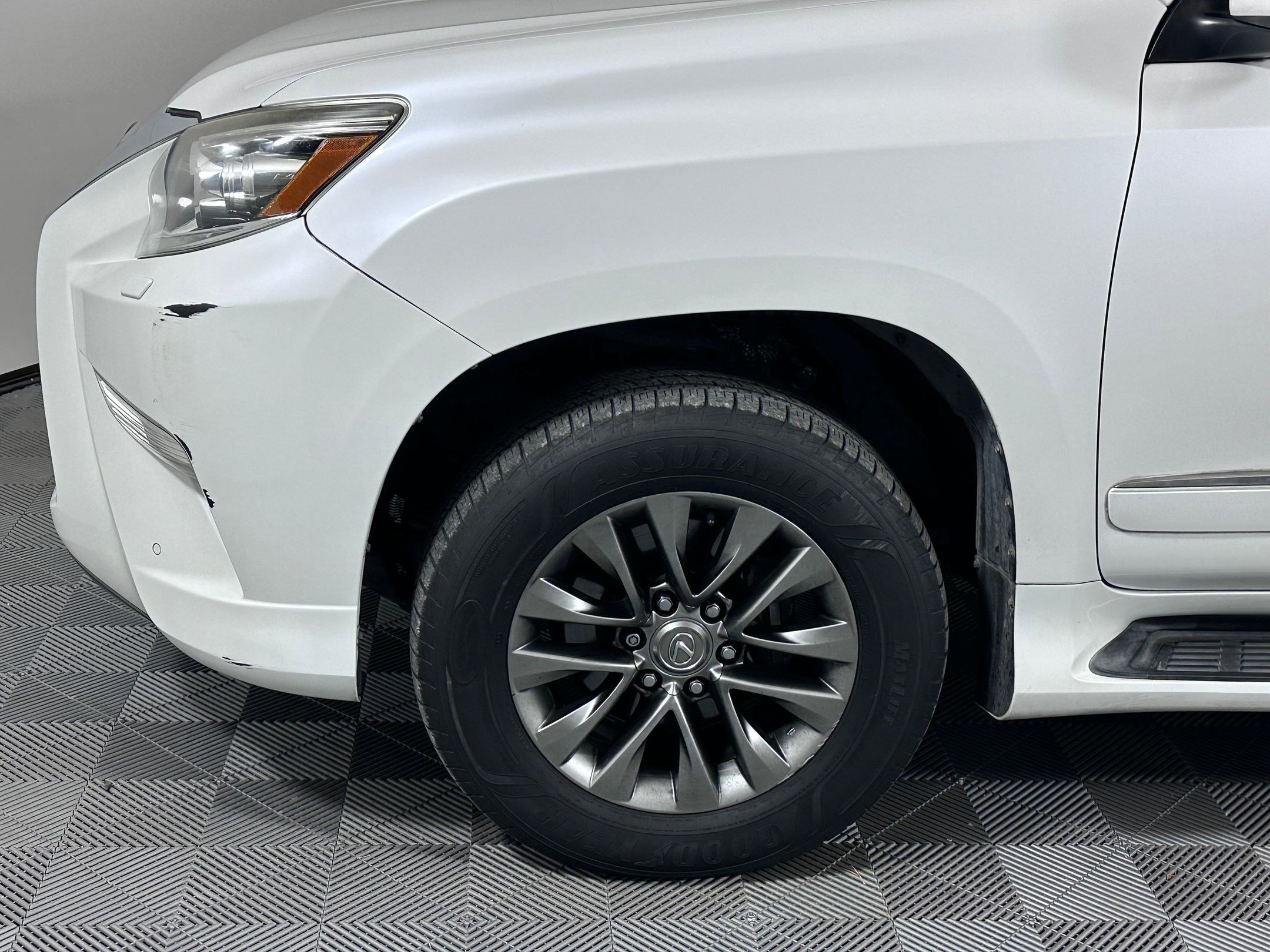 Used 2014 Lexus GX 460 Luxury image 10
