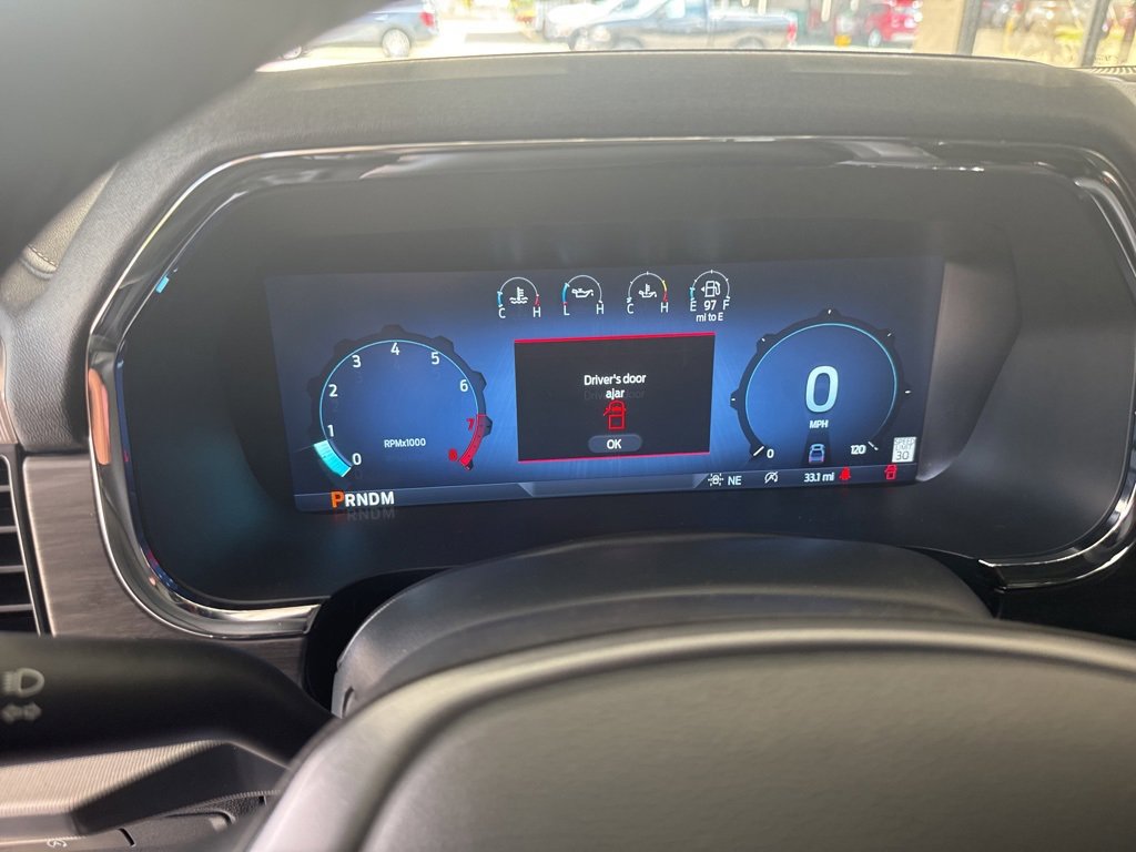 New 2025 Ford F150 Lariat w/ Equipment Group 501A Mid image 9