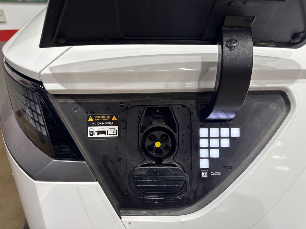 Used 2024 Hyundai Ioniq 5 SE image 77