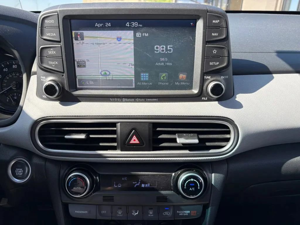 Used 2018 Hyundai Kona Ultimate FWD image 12