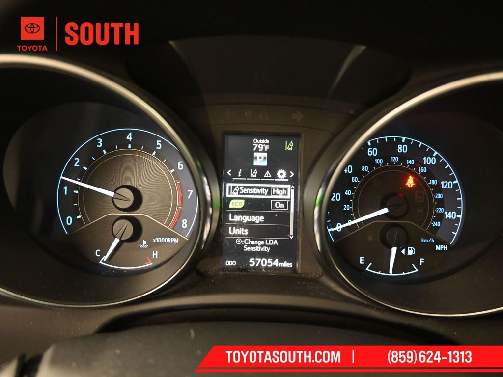 Used 2017 Toyota Corolla iM image 12