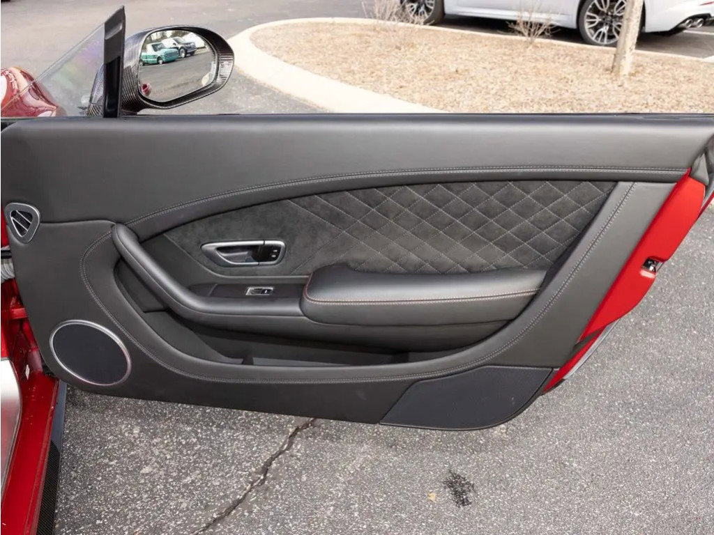 Used 2018 Bentley Continental GT Supersports image 53