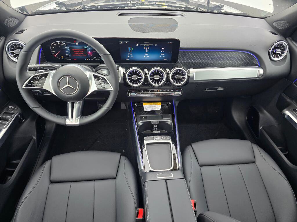 New 2026 Mercedes-Benz GLB 250 4MATIC image 16