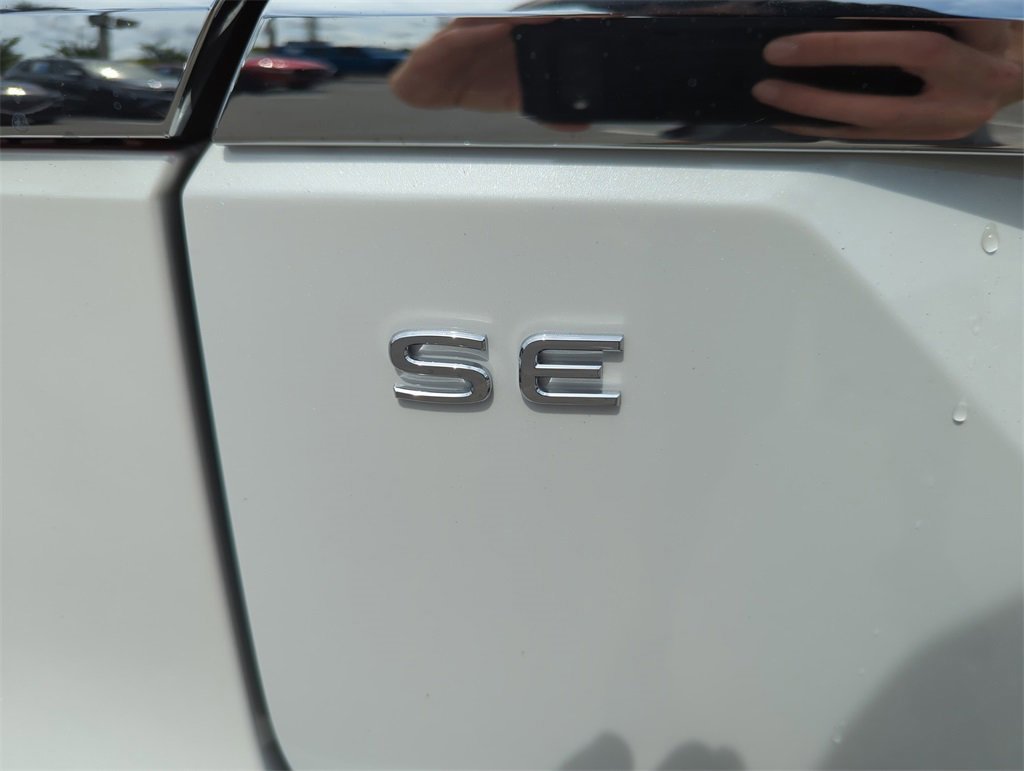 New 2026 Volkswagen Atlas SE image 15