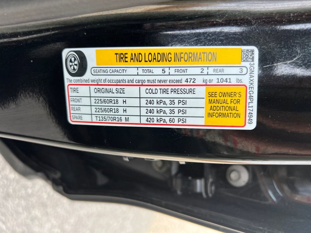 Used 2023 Chevrolet Equinox LT image 31