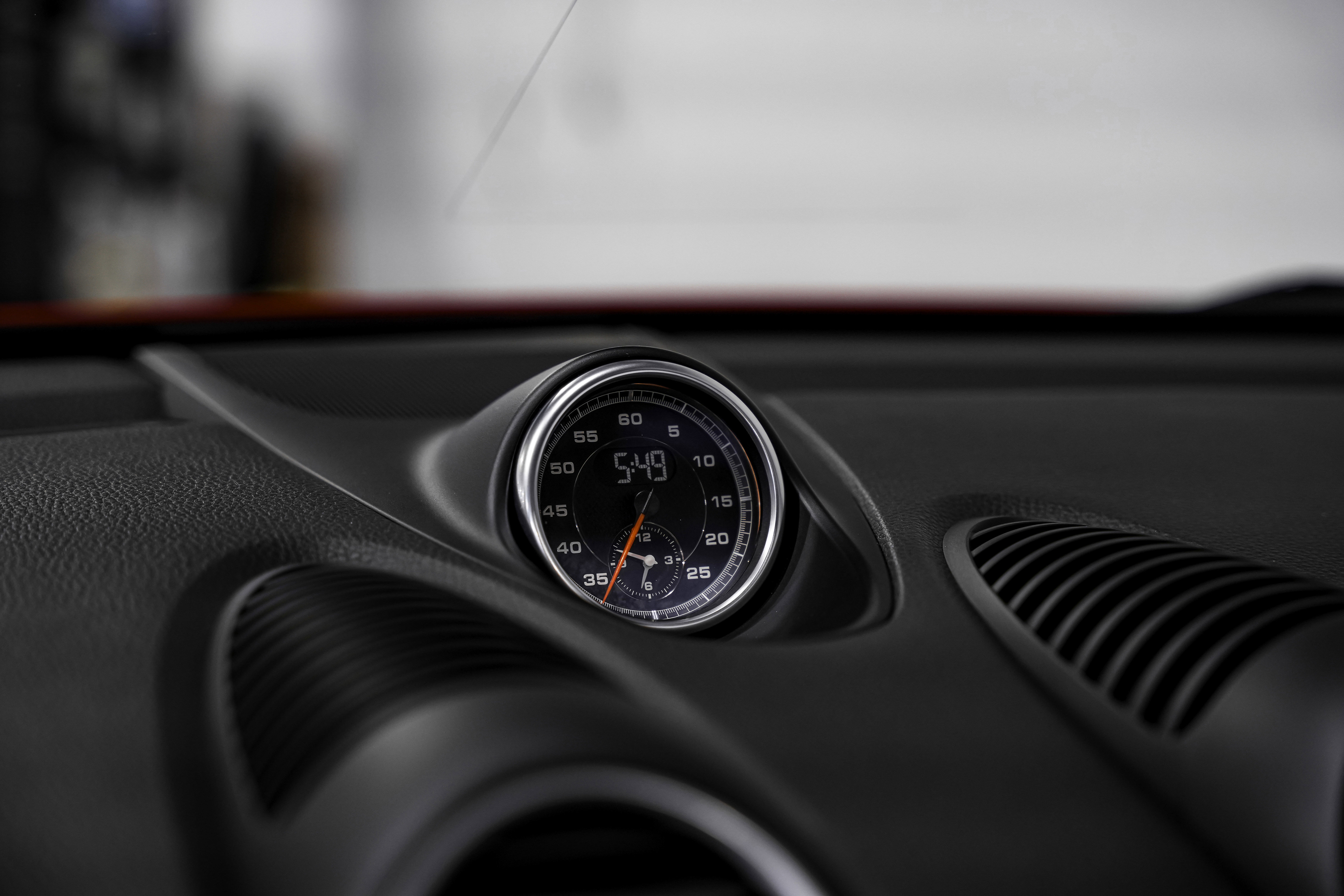 Used 2019 Porsche 718 Boxster GTS image 12