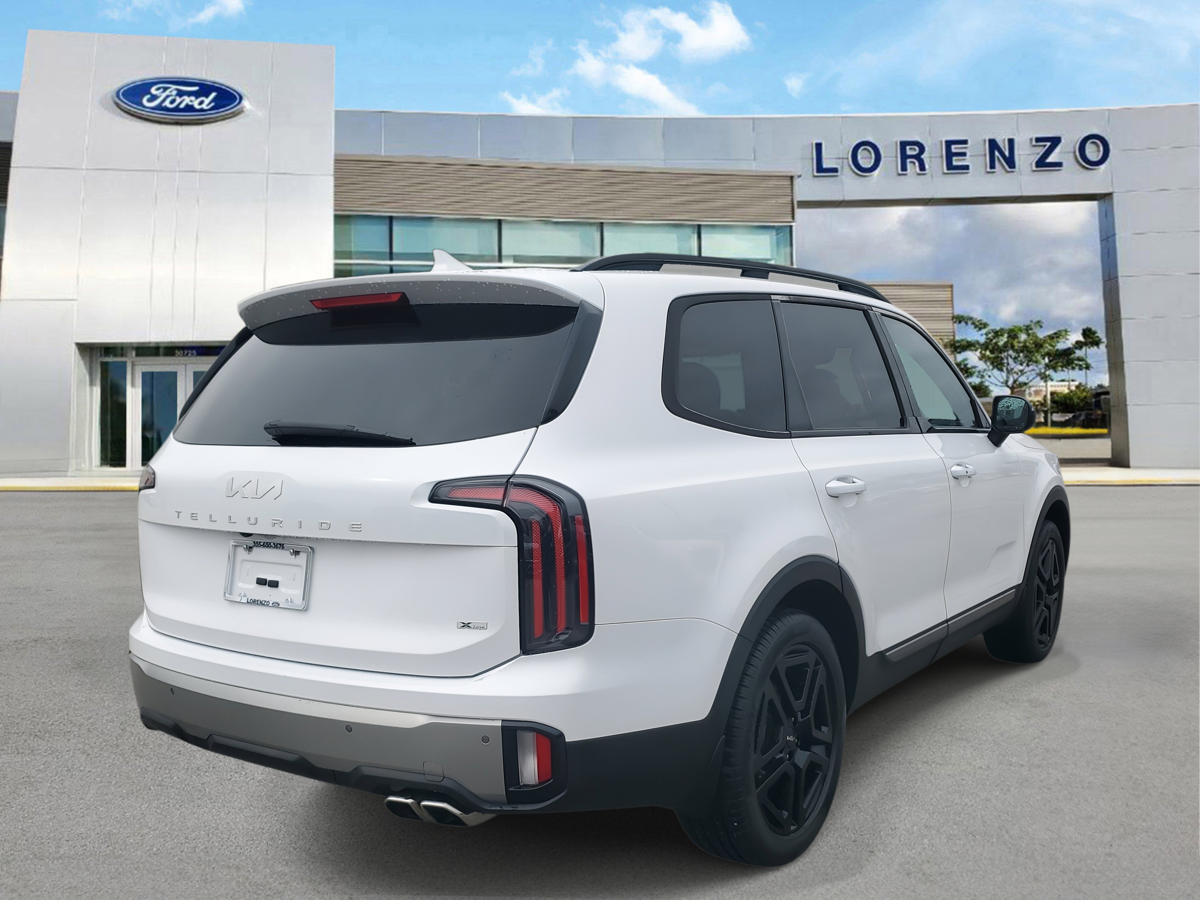 Used 2023 Kia Telluride EX X-Line image 5
