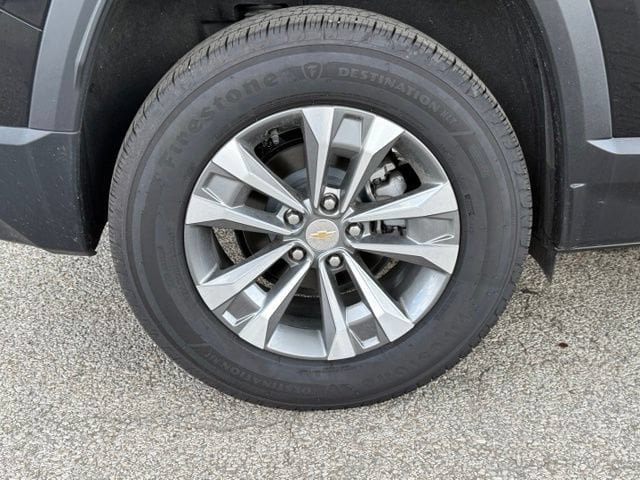 Certified 2026 Chevrolet Equinox LT w/ Convenience Package II FWD image 13