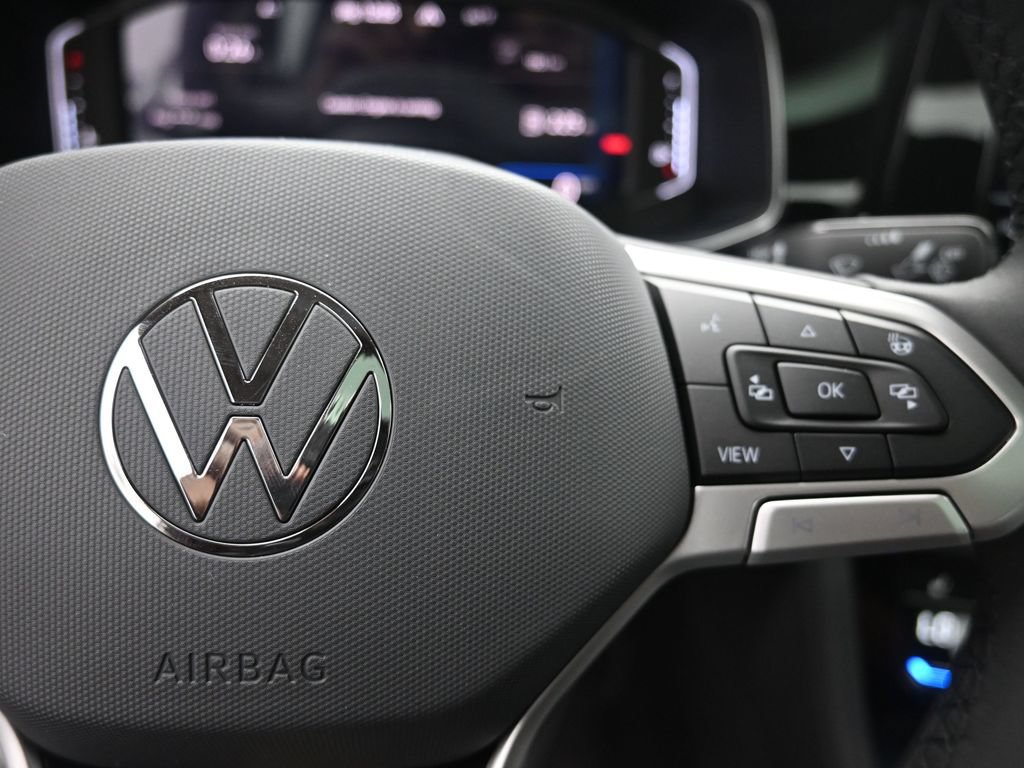 New 2026 Volkswagen Jetta SEL FWD image 15