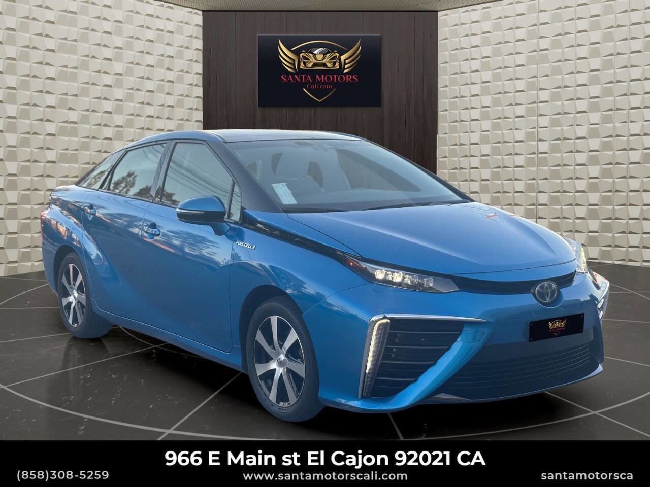 Used 2017 Toyota Mirai FWD image 2