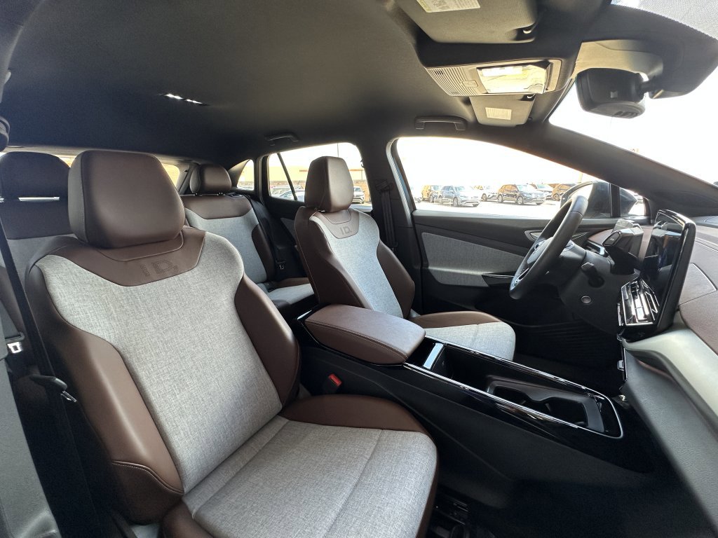 Used 2023 Volkswagen ID.4 Pro image 35