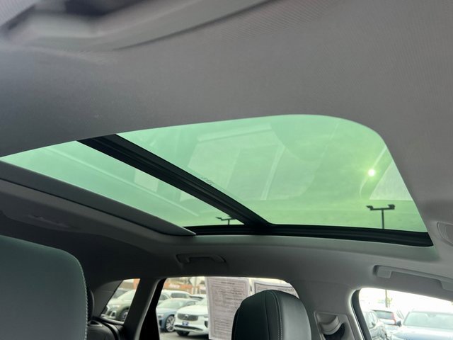 Used 2021 Audi e-tron Premium w/ Convenience Plus Package image 15