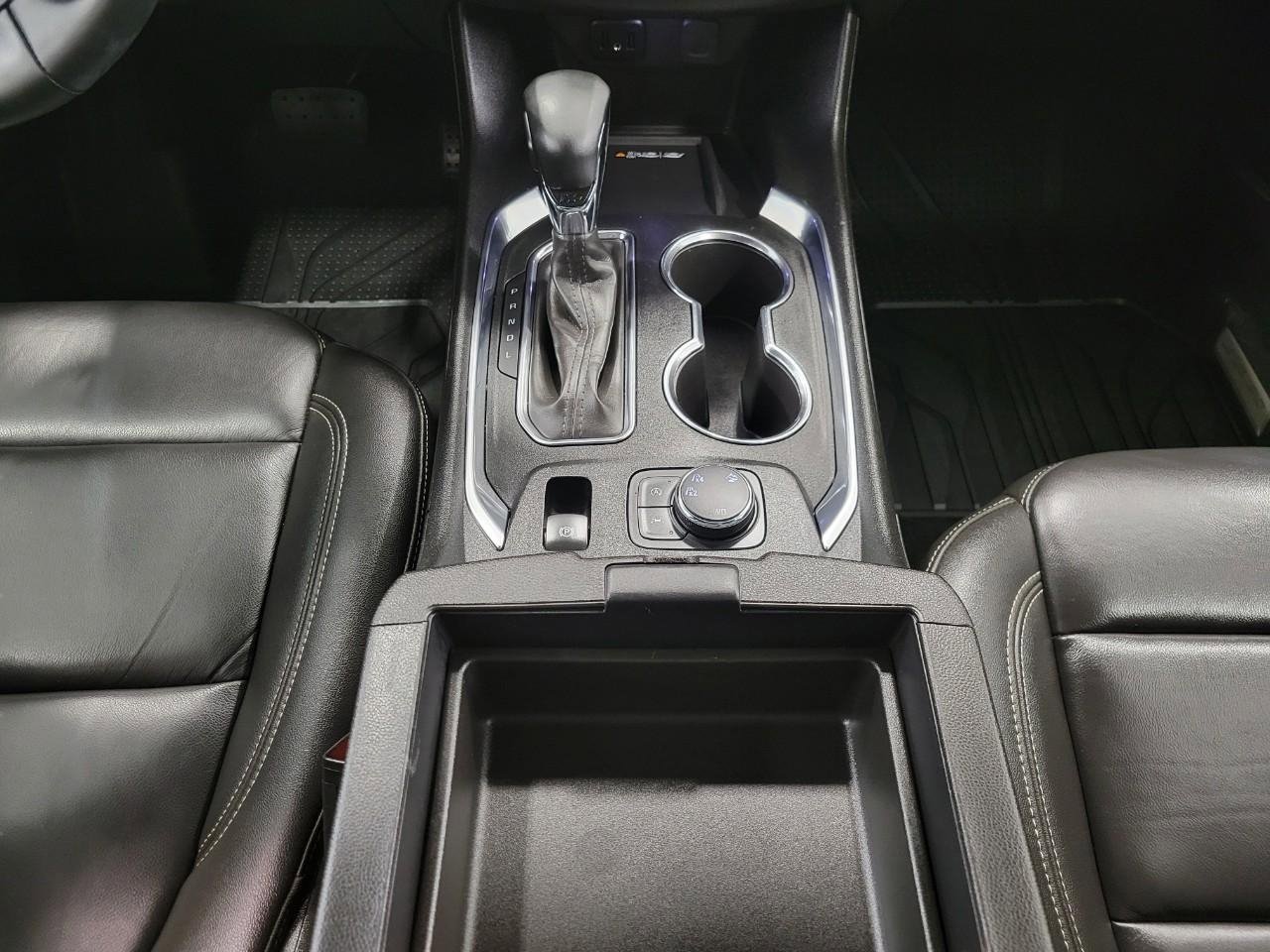 Certified 2023 Chevrolet Traverse LT w/ LPO, Floor Liner Package image 18