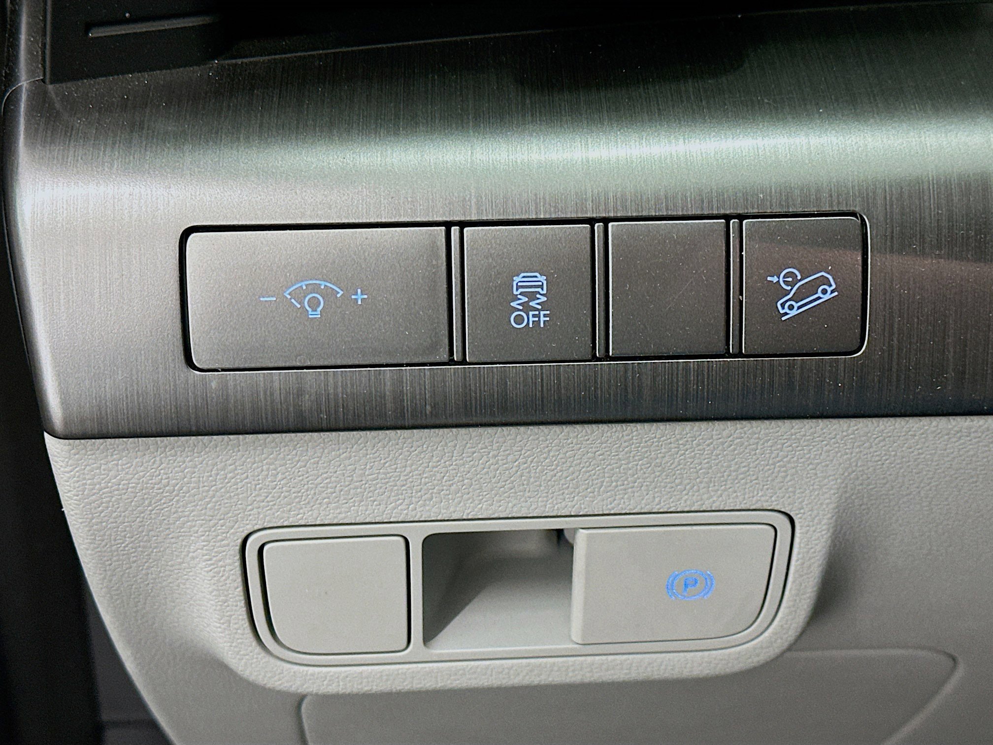 Used 2025 Hyundai Kona SEL image 17