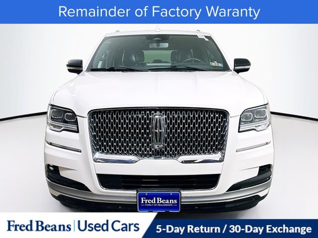 Used 2023 Lincoln Navigator L Reserve AWD/4WD image 2