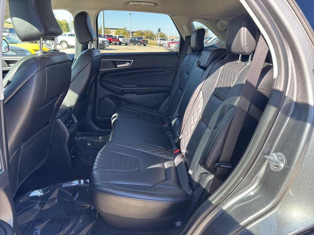 Used 2024 Ford Edge Titanium AWD/4WD image 21