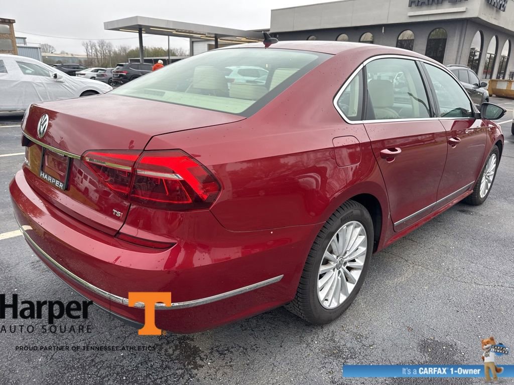 Used 2017 Volkswagen Passat 1.8T SE image 5