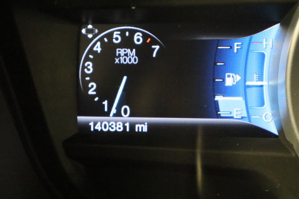 Used 2014 Ford Explorer XLT w/ Equipment Group 202A image 35