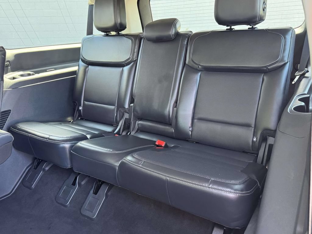 Used 2026 Ford Expedition Max Platinum AWD/4WD image 17