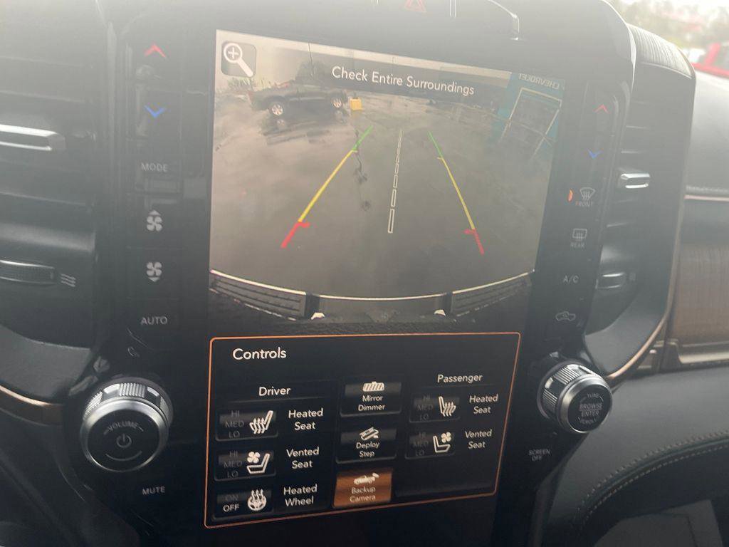 Used 2019 RAM 1500 Limited AWD/4WD image 13