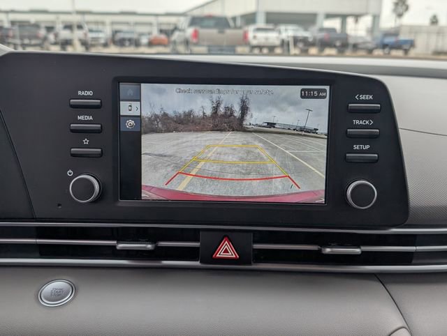 Certified 2025 Hyundai Elantra Sport image 17