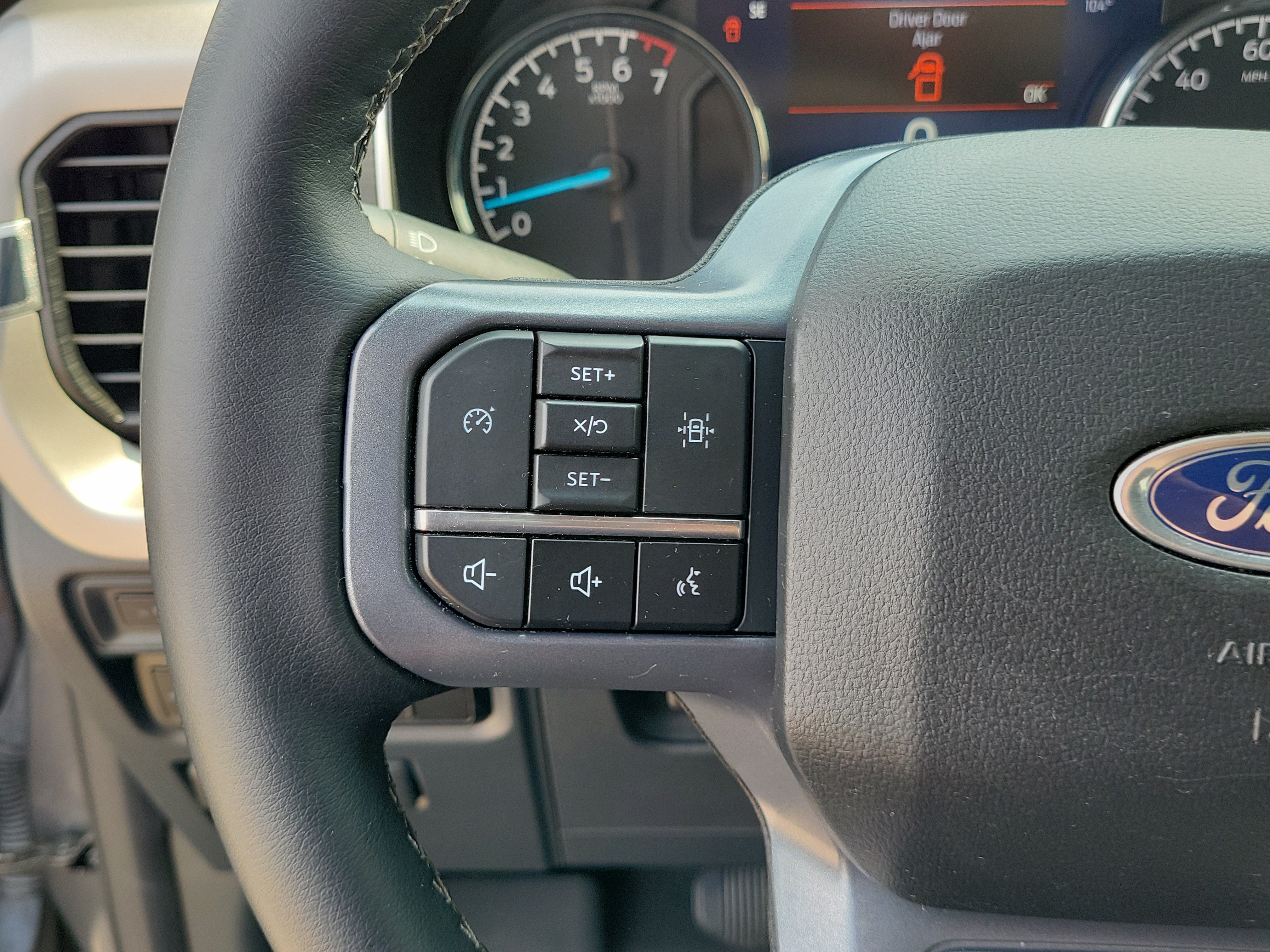 Used 2023 Ford F150 XLT w/ Equipment Group 302A High AWD/4WD image 22