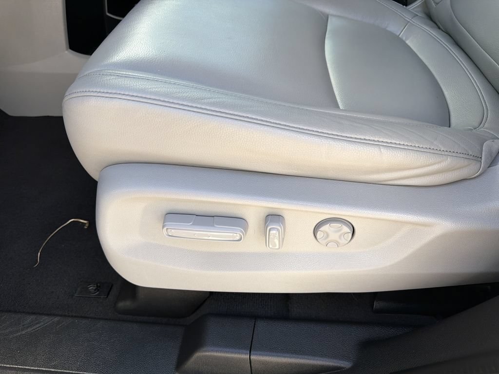 Used 2023 Honda Odyssey EX-L image 20