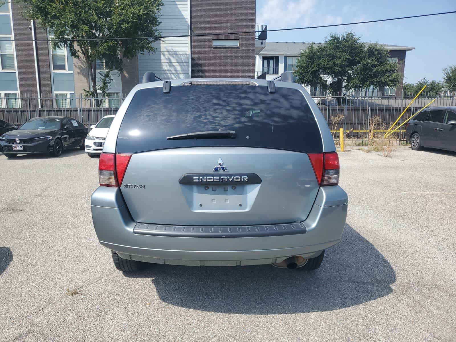Used 2008 Mitsubishi Endeavor LS FWD image 5