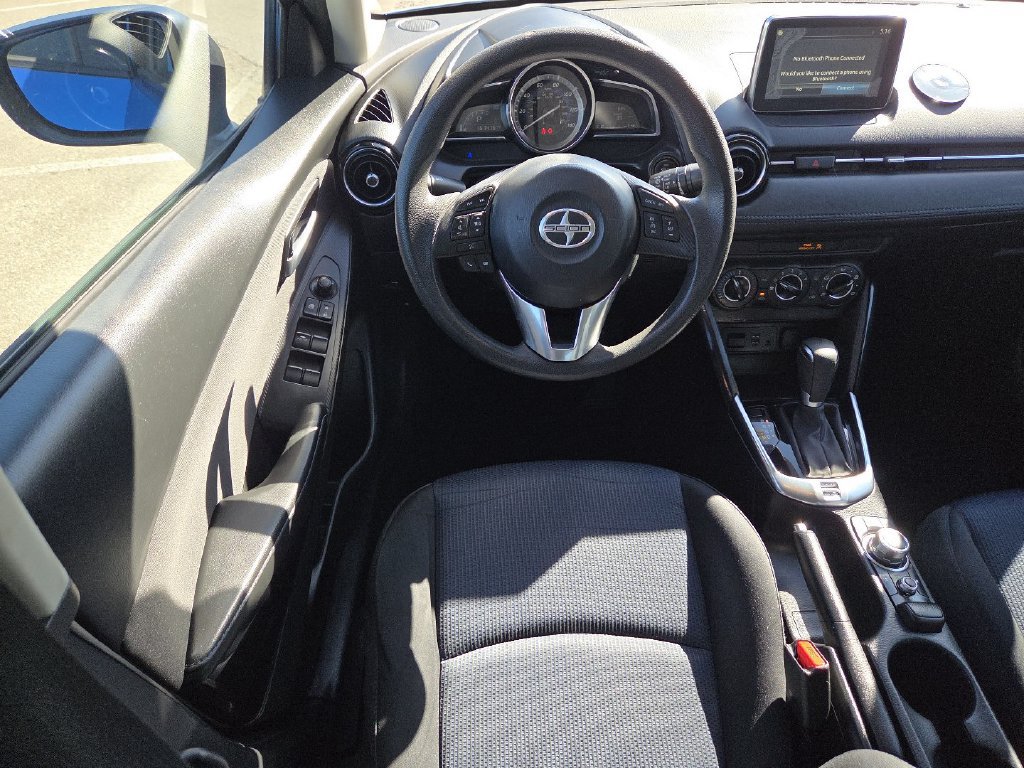 Used 2016 Scion iA FWD image 31