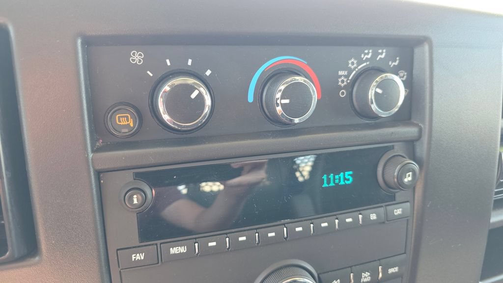 Used 2025 GMC Savana 2500 w/ Driver Convenience Package RWD image 26