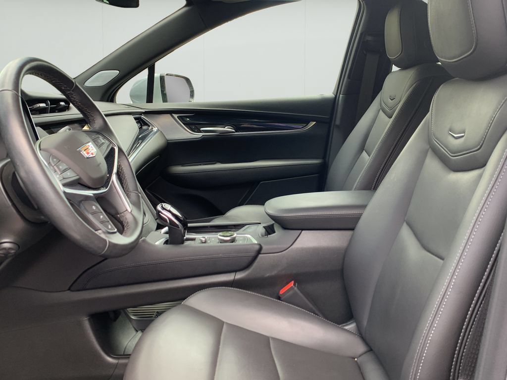 Used 2024 Cadillac XT5 Premium Luxury AWD/4WD image 15