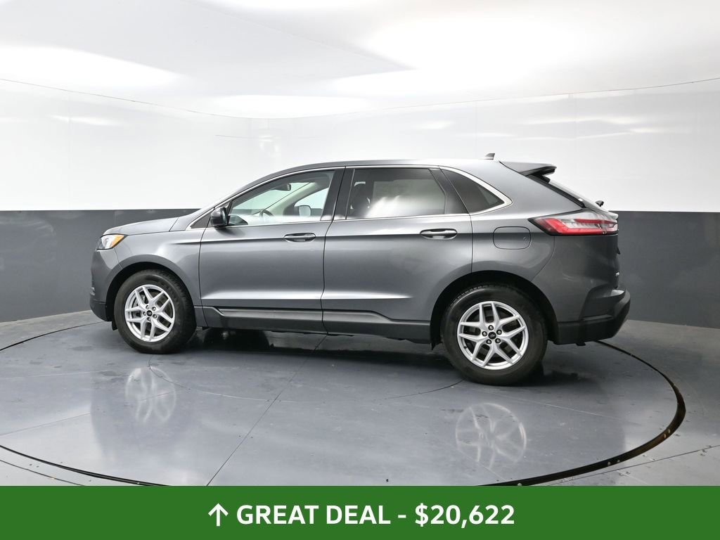 Used 2024 Ford Edge SEL image 11