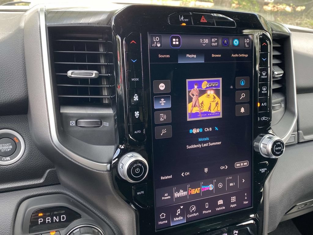 New 2026 RAM 1500 Big Horn AWD/4WD image 21