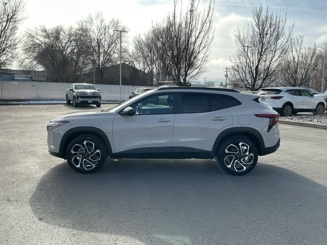 New 2026 Chevrolet Trax RS w/ Driver Confidence Package image 7