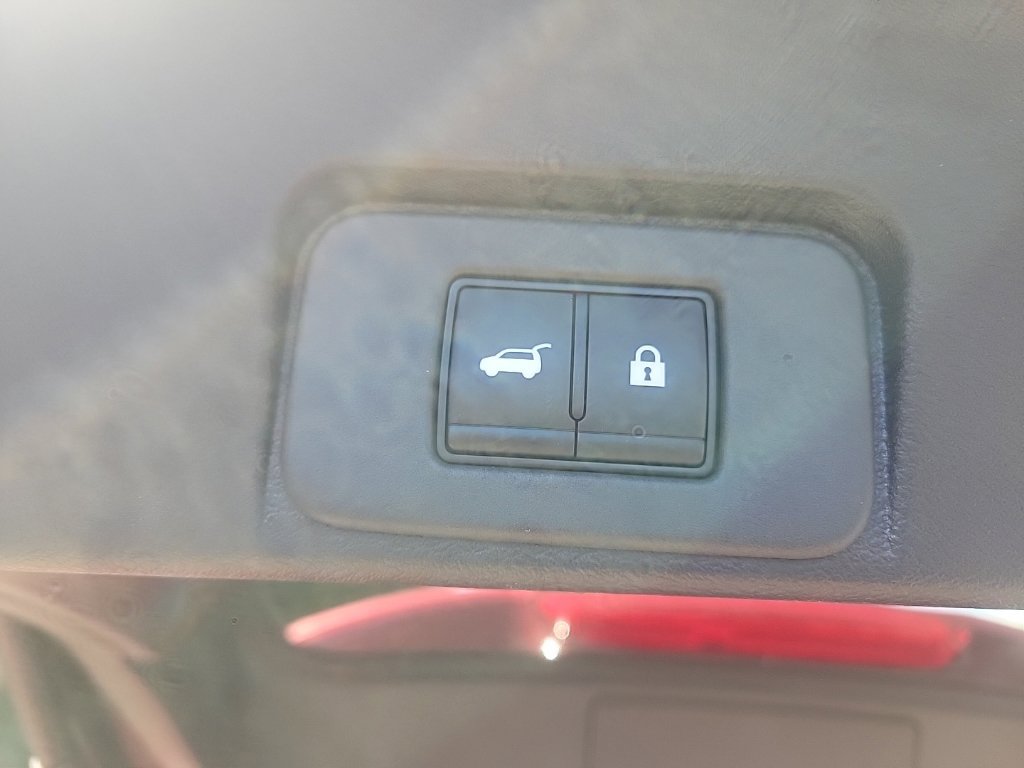 Used 2026 Nissan Rogue Platinum w/ Platinum Premium Package AWD/4WD image 13