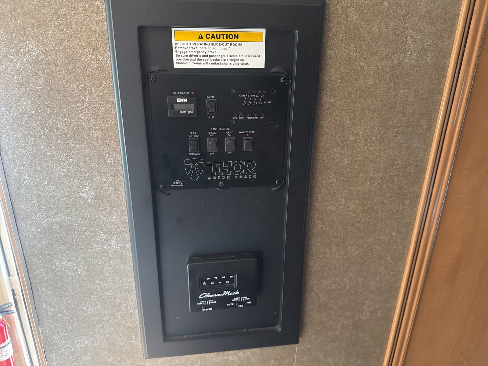 Used 2018 Ford E-450 and Econoline 450 Super Duty w/ Motorhome Prep Package RWD image 30