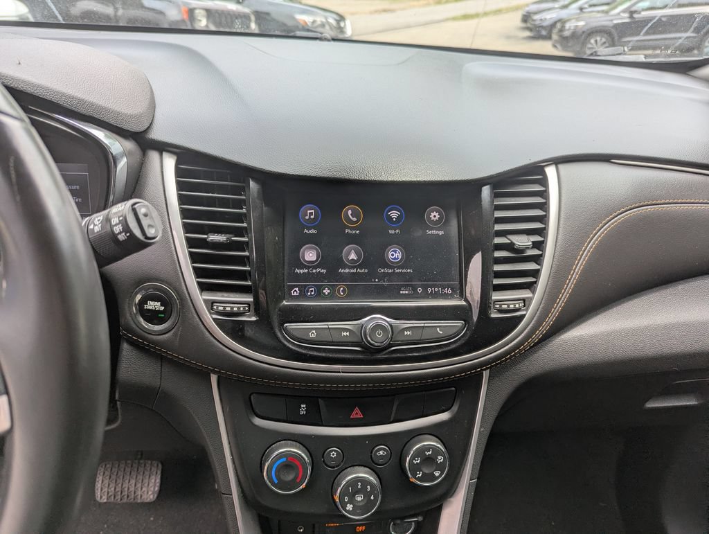 Used 2022 Chevrolet Trax LT w/ Driver Confidence Package AWD/4WD image 8