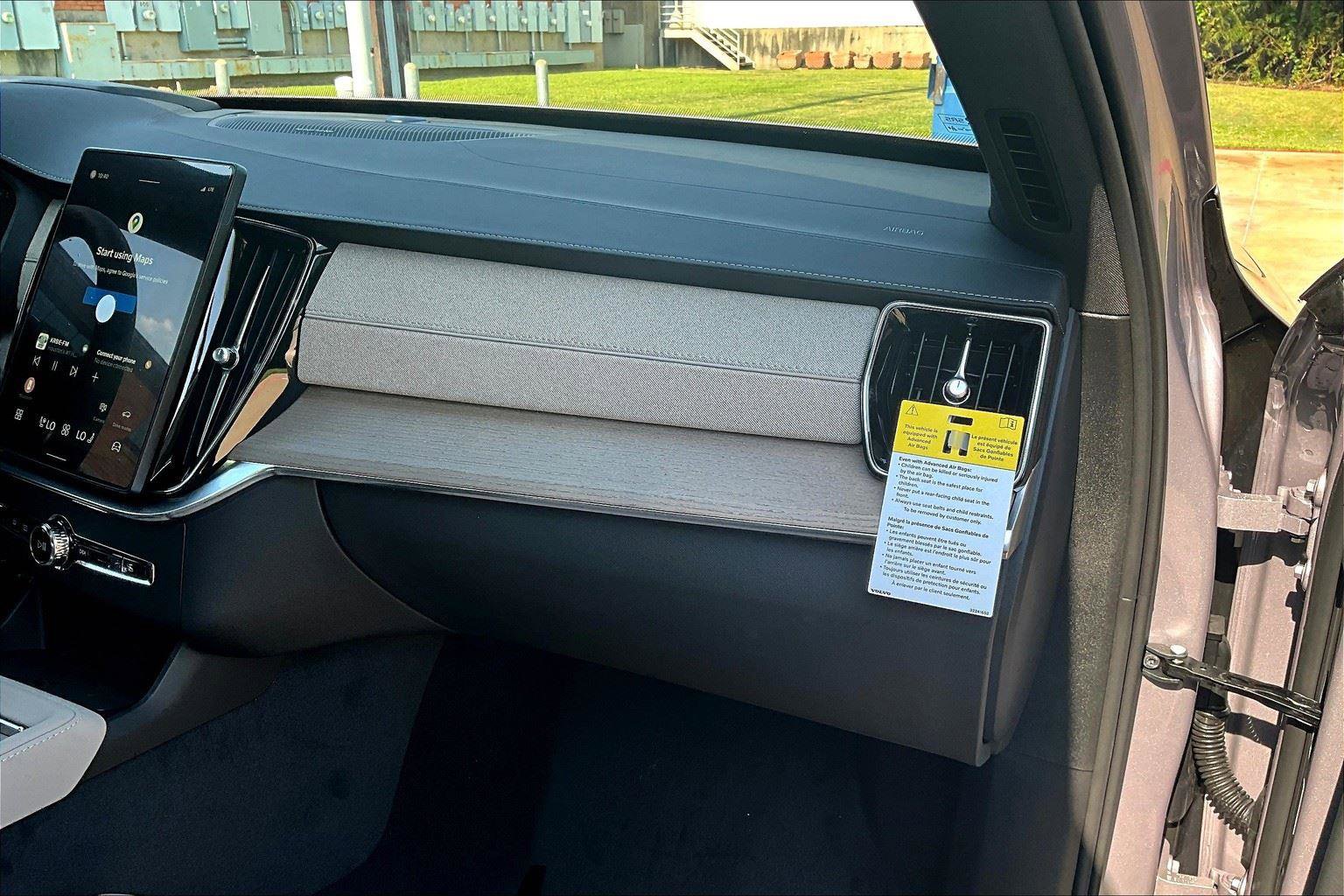New 2026 Volvo XC90 B6 Ultra image 17