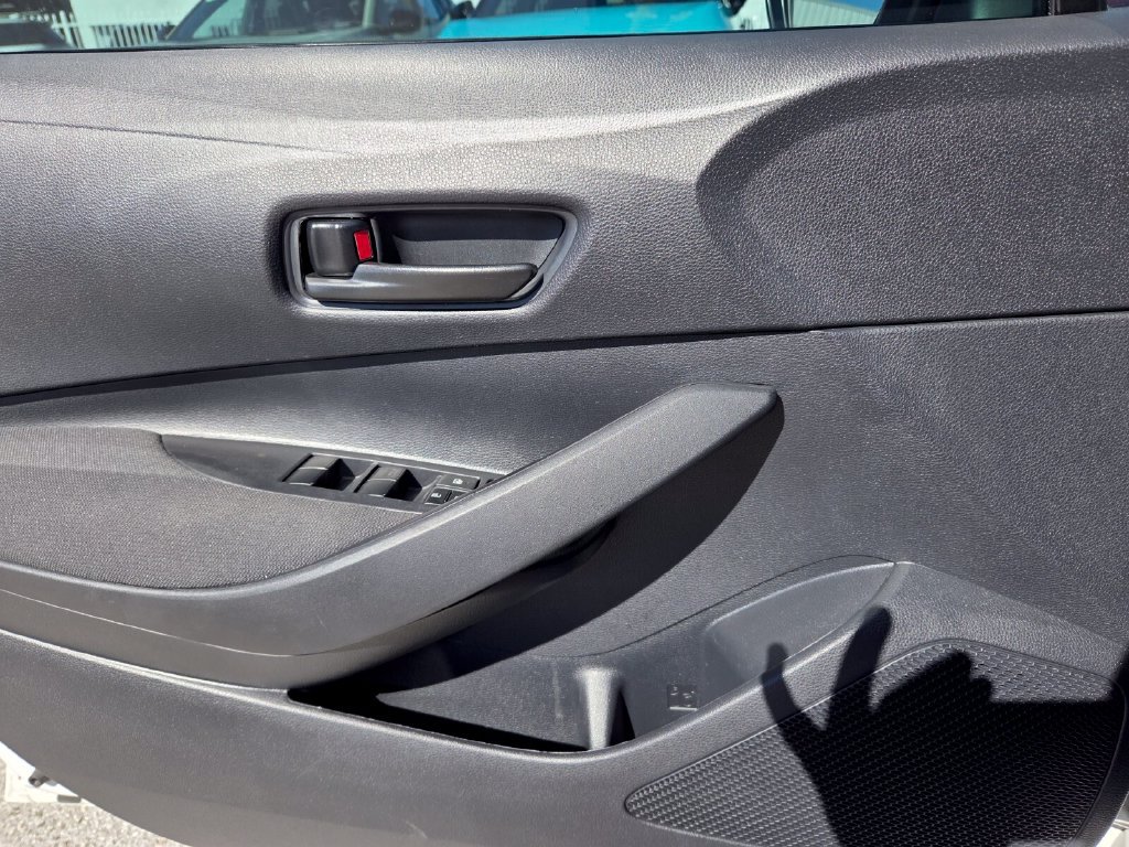 Used 2024 Toyota Corolla LE FWD image 21