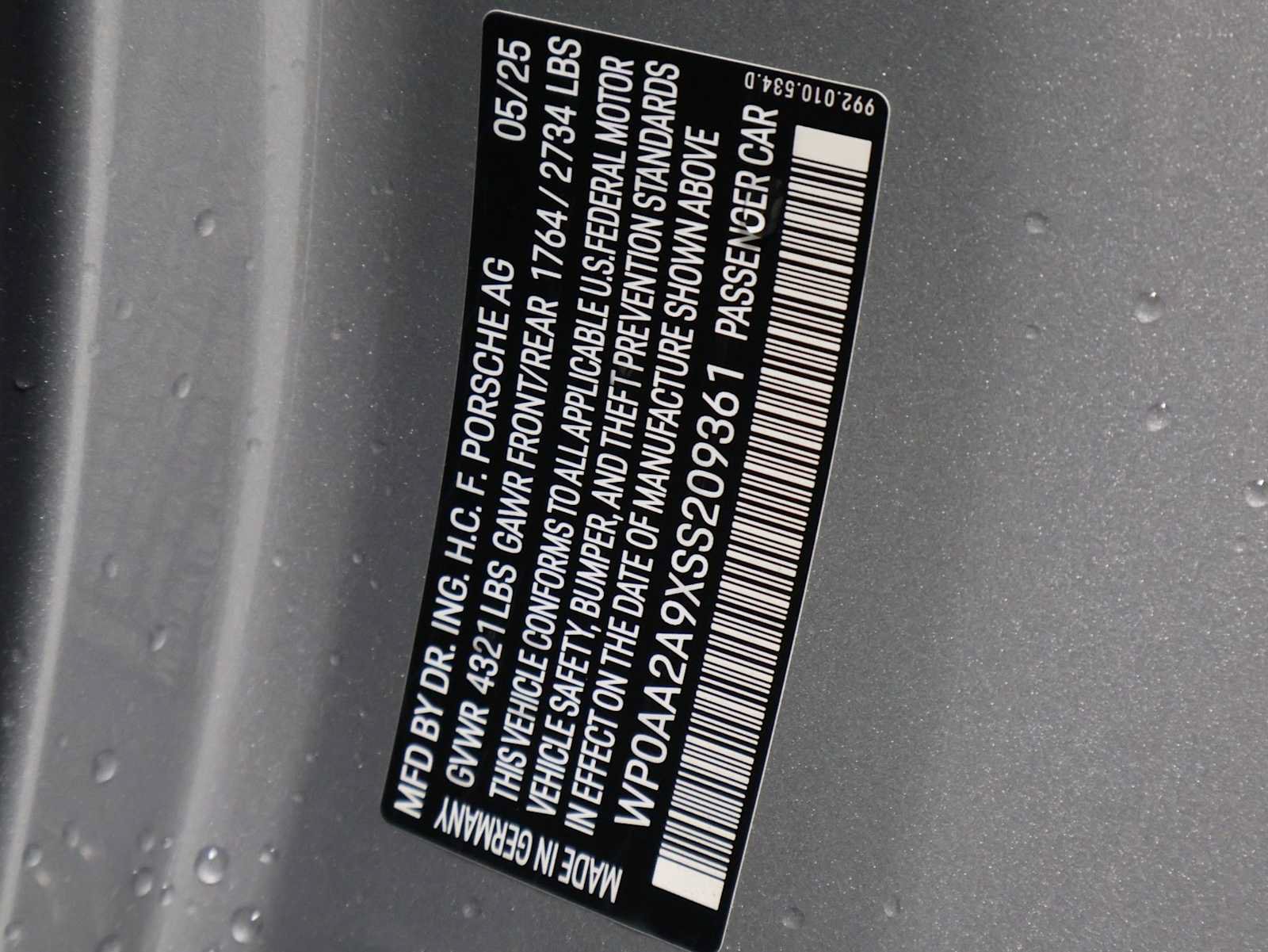 Certified 2025 Porsche 911 Carrera RWD image 44