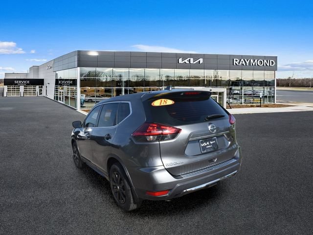 Used 2018 Nissan Rogue S FWD image 5