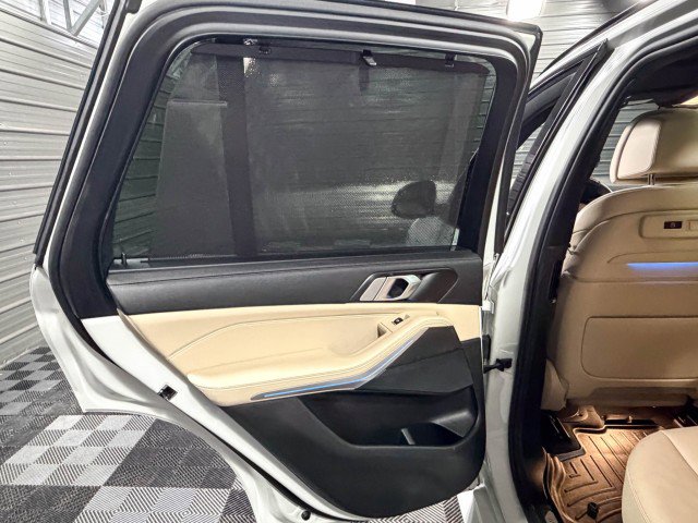 Used 2022 BMW X5 xDrive45e w/ M Sport Package image 39