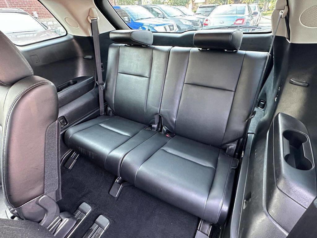 Used 2012 MAZDA CX-9 Grand Touring w/ Moonroof & Bose Audio Pkg image 22