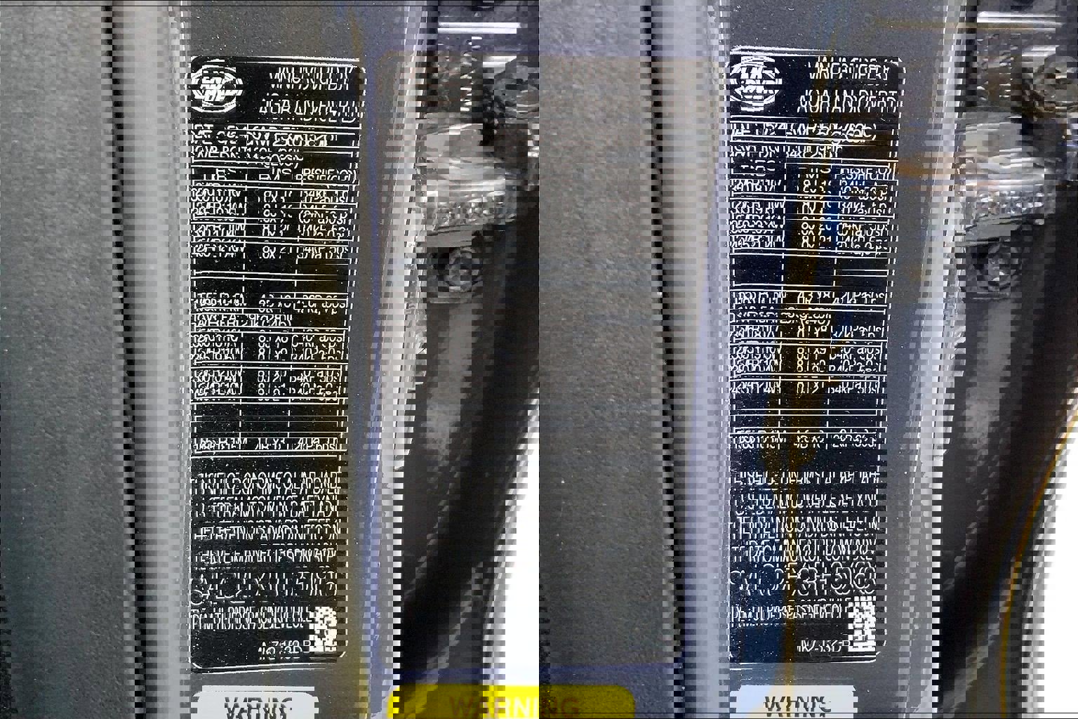 Used 2024 Land Rover Discovery Sport S image 32