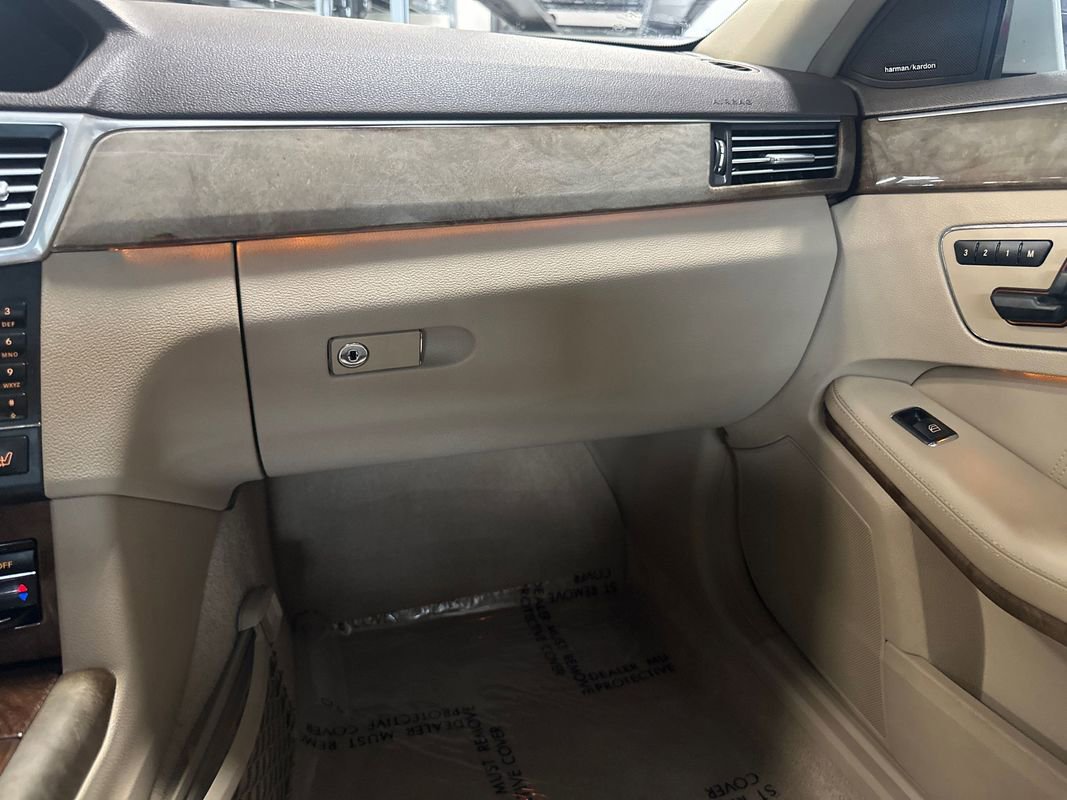 Used 2010 Mercedes-Benz E 350 4MATIC Sedan image 65