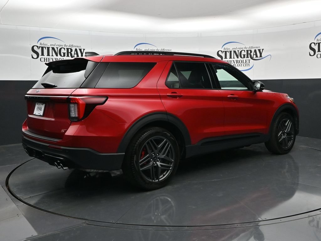 Used 2025 Ford Explorer ST w/ Sun And Sound Package RWD image 7