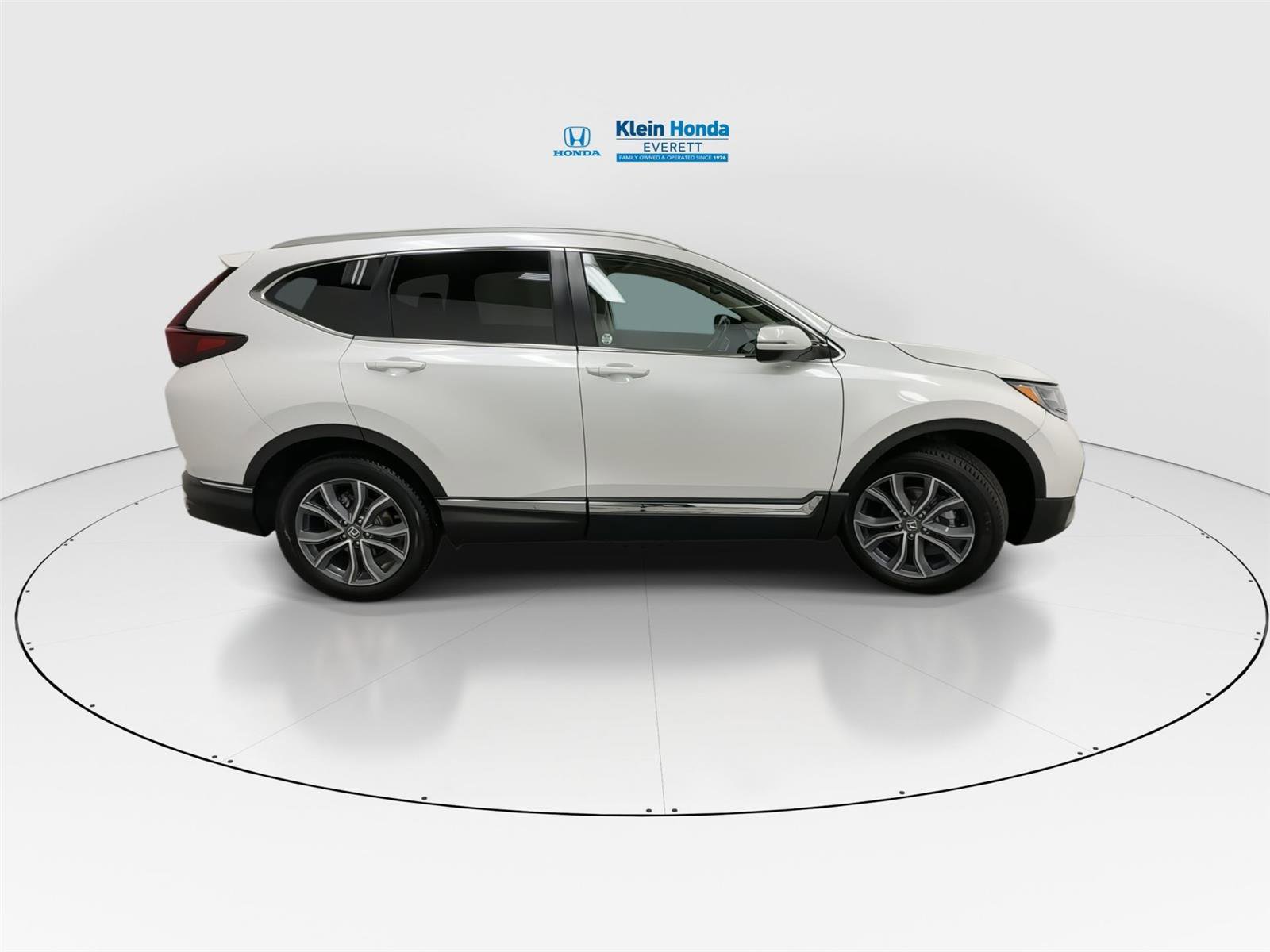 Used 2022 Honda CR-V Touring image 3